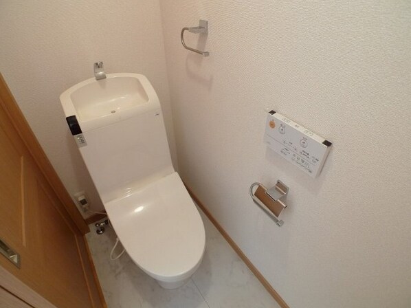 サンフォレストの物件内観写真